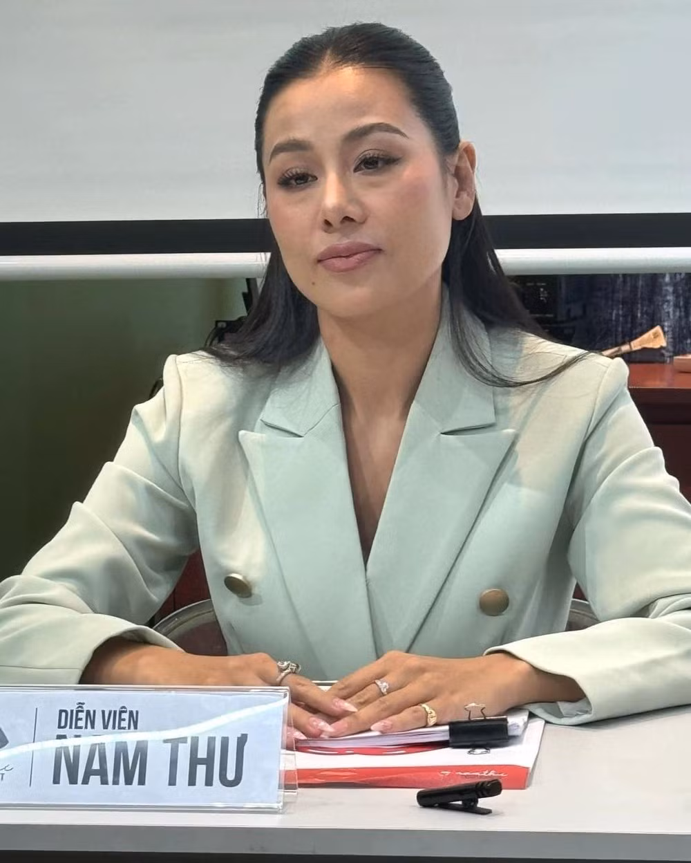 Diễn viên Nam Thư trong cuộc họp báo vừa qua Diễn viên Nam Thư trong cuộc họp báo vừa qua