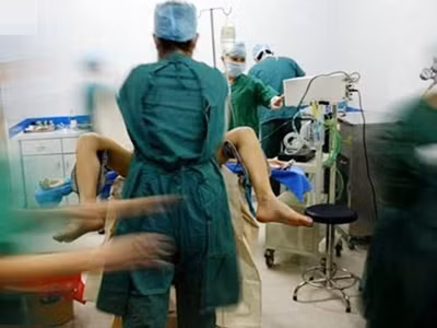 Đa phần những người đồng tính không có cơ hội được phẫu thuật ở những cơ sở y tế có uy tín