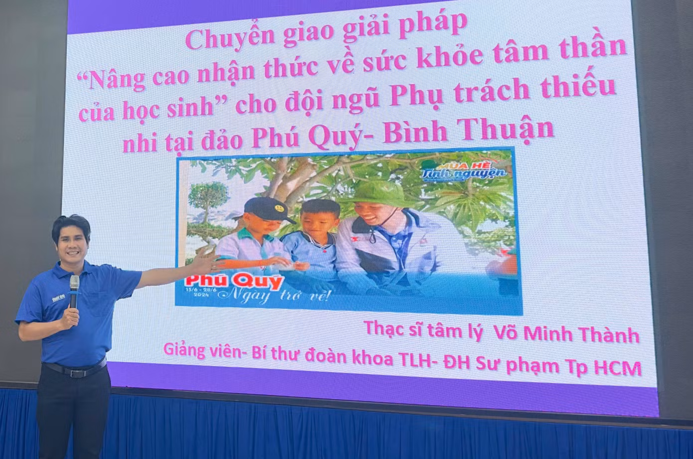Thầy giáo Võ Minh Thành chuyển giao kết quả đề tài NCKH Thầy giáo Võ Minh Thành chuyển giao kết quả đề tài NCKH