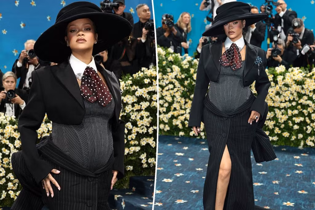 Rihanna chiếm trọn spotlight thảm xanh với chiếc bụng bầu.