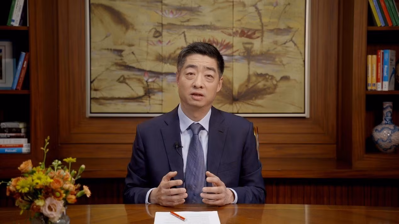 Ông Ken Hu, Chủ tịch luân phiên của Huawei phát biểu tại Huawei APAC 2022.