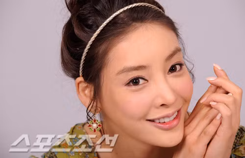Nữ diễn viên xấu số Jang Ja Yeon