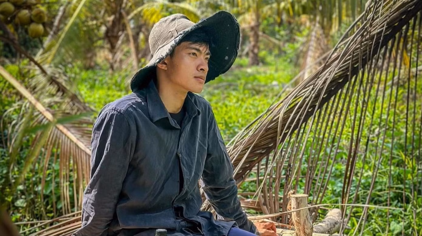 Lê Tuấn Khang nổi lên như một TikToker triệu view thời gian qua Lê Tuấn Khang nổi lên như một TikToker triệu view thời gian qua