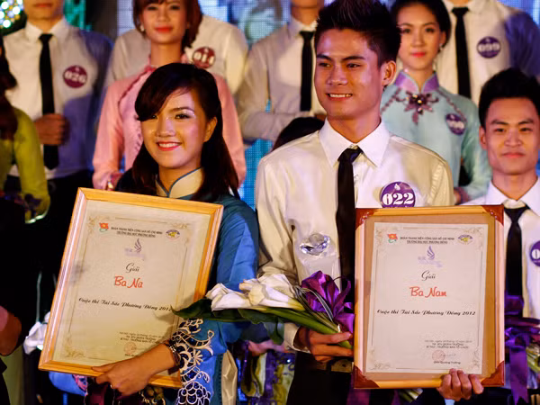 Nguyễn Mạnh Hiếu – Nguyễn Thúy Hà xếp vị trí thứ Ba