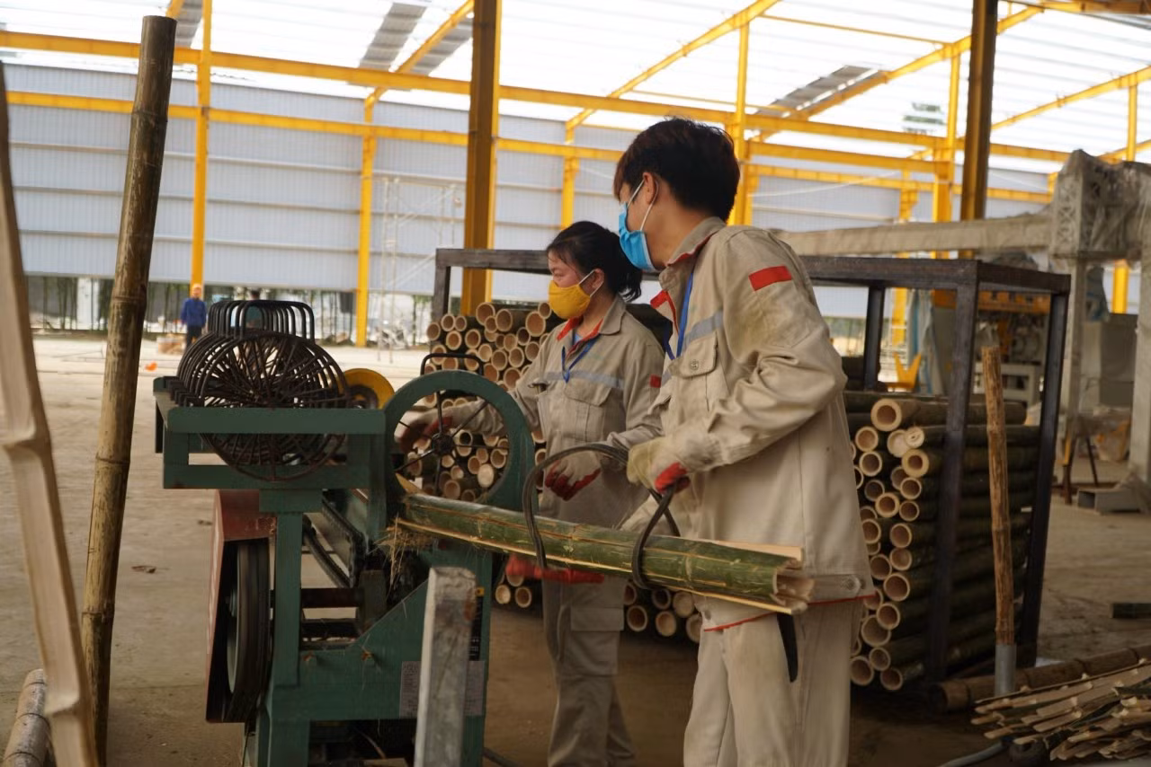 Có hơn 4.000 lao động ở Thanh Hóa đang bị nợ lương. Ảnh minh hoạ Có hơn 4.000 lao động ở Thanh Hóa đang bị nợ lương. Ảnh minh hoạ