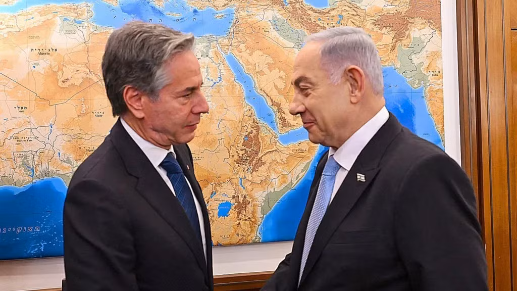 Ngoại trưởng Mỹ Antony Blinken gặp Thủ tướng Israel Benjamin Netanyahu hôm 19/8. (Ảnh: EPA)