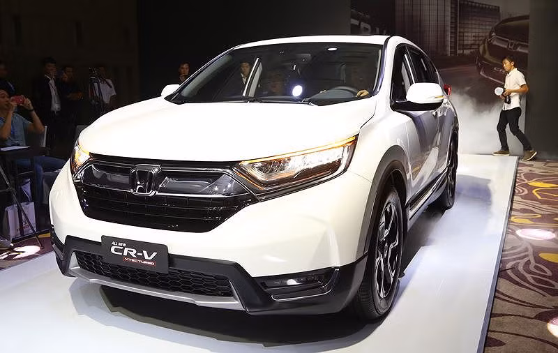 Honda CR-V tiếp tục tăng giá thêm 10 triệu ngay đầu năm ảnh 1