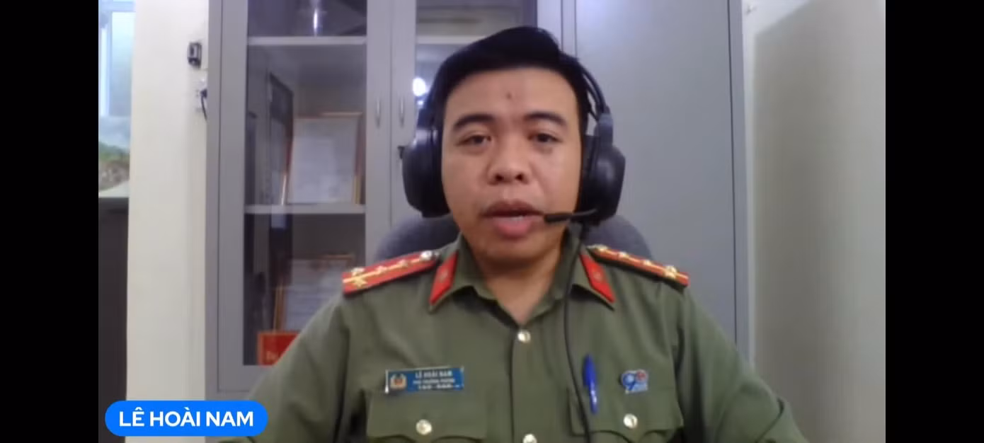 Đại úy Lê Hoài Nam, Phó Trưởng phòng Công tác Đảng và công tác chính trị, Công an tỉnh Cao Bằng - Ảnh chụp màn hình Đại úy Lê Hoài Nam, Phó Trưởng phòng Công tác Đảng và công tác chính trị, Công an tỉnh Cao Bằng - Ảnh chụp màn hình