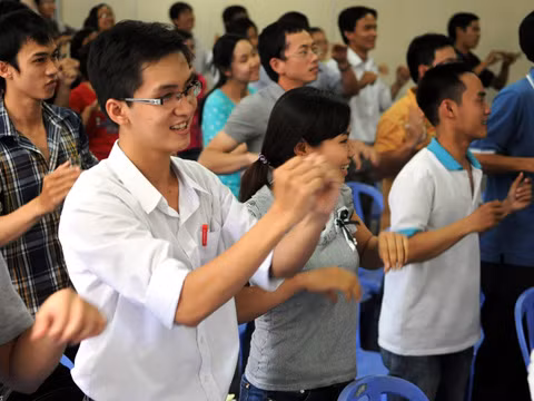 Tham gia các khóa học kỹ năng giúp bạn trẻ định hướng tư duy, hành động tích cực hơn. Ảnh: Q.M