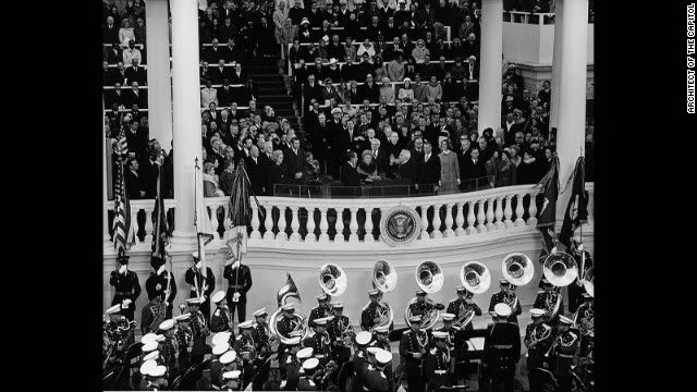 Lễ nhậm chức tổng thống Mỹ của ông Richard M.Nixon diễn ra hôm 20-1-1973. Đây là lễ nhậm chức nhiệm kỳ thứ hai của ông. Lễ nhậm chức tổng thống Mỹ của ông Richard M.Nixon diễn ra hôm 20 1 1973. Đây là lễ nhậm chức nhiệm kỳ thứ hai của ông