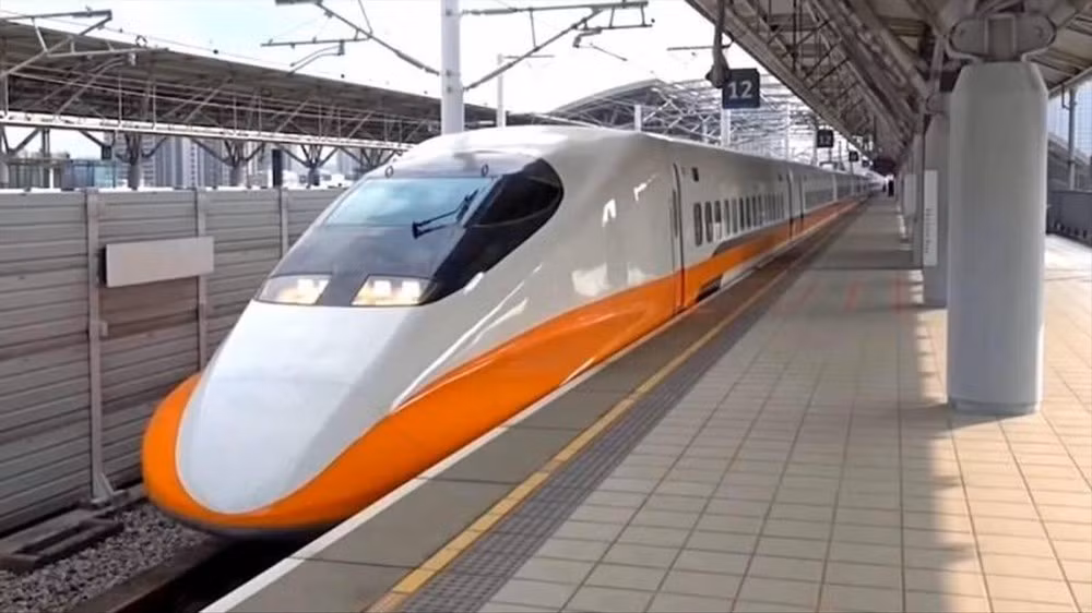 Ban Chấp hành Trung ương thống nhất chủ trương đầu tư dự án đường sắt tốc độ cao trên trục Bắc - Nam. Ban Chấp hành Trung ương thống nhất chủ trương đầu tư dự án đường sắt tốc độ cao trên trục Bắc - Nam.