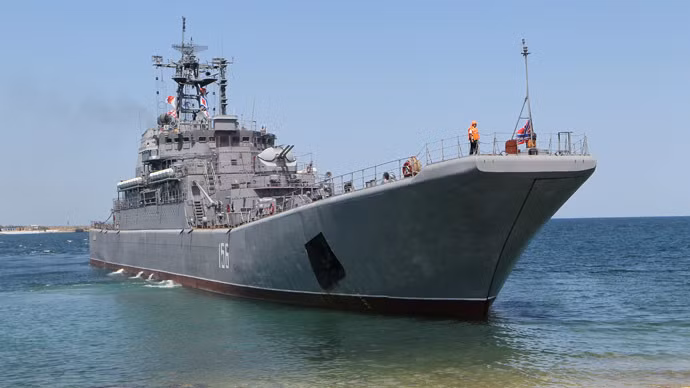 Tàu đổ bộ cỡ lớn Yamal 