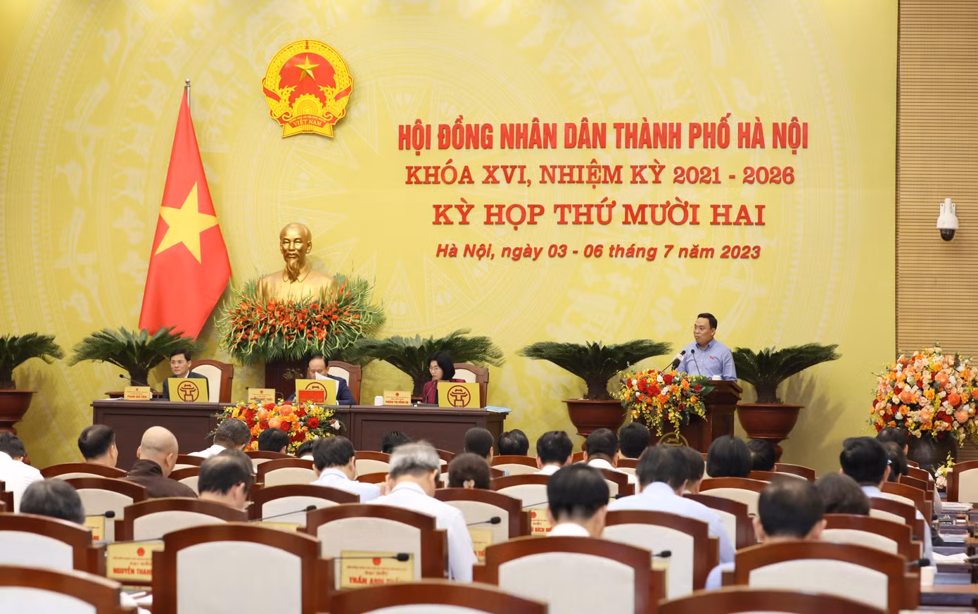 Các đại biểu tham dự kỳ họp thứ 12, HĐND TP. Hà Nội khóa XVI