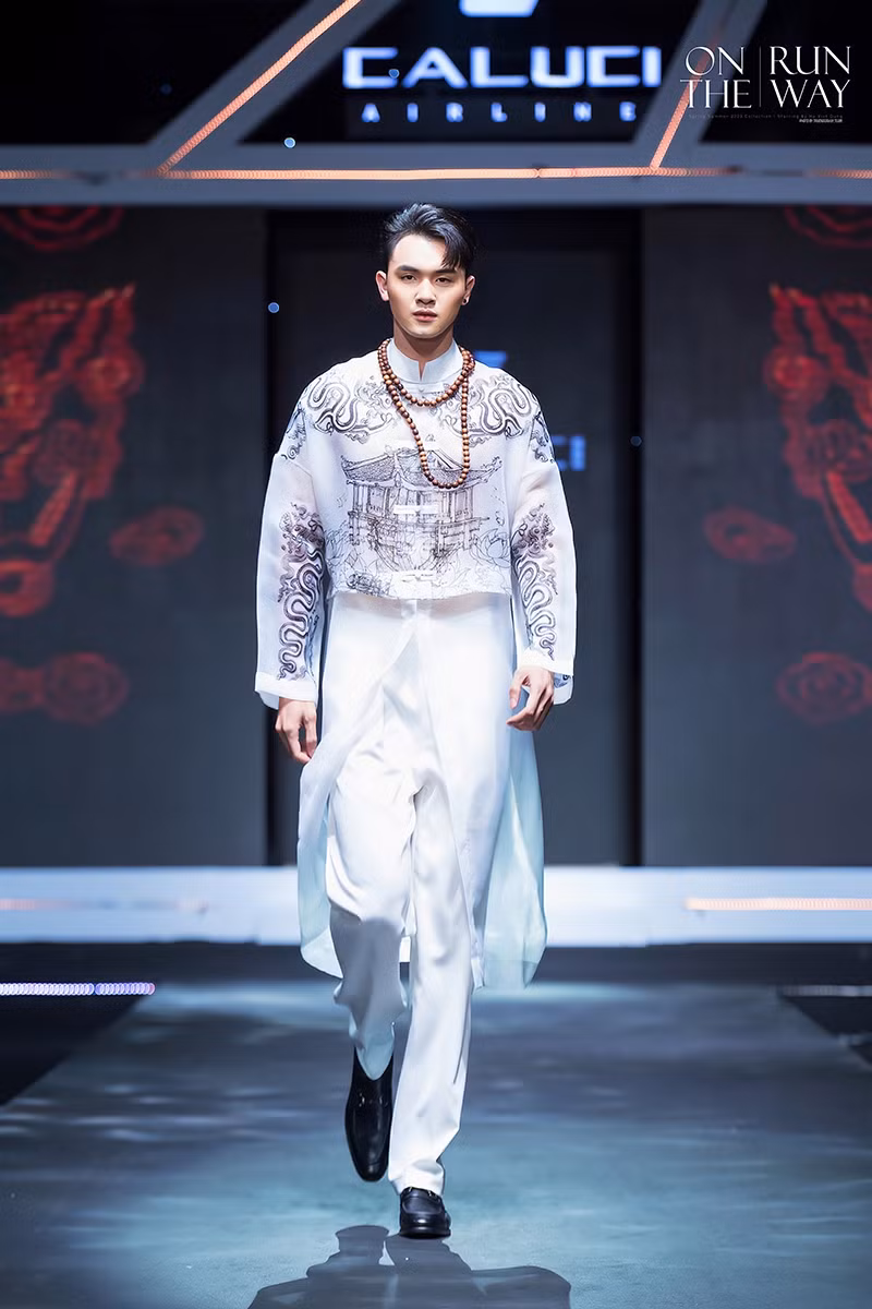 Bên cạnh lĩnh vực nghệ thuật, Ánh Dương còn rất thích nghiên cứu về bất động sản và kinh doanh.