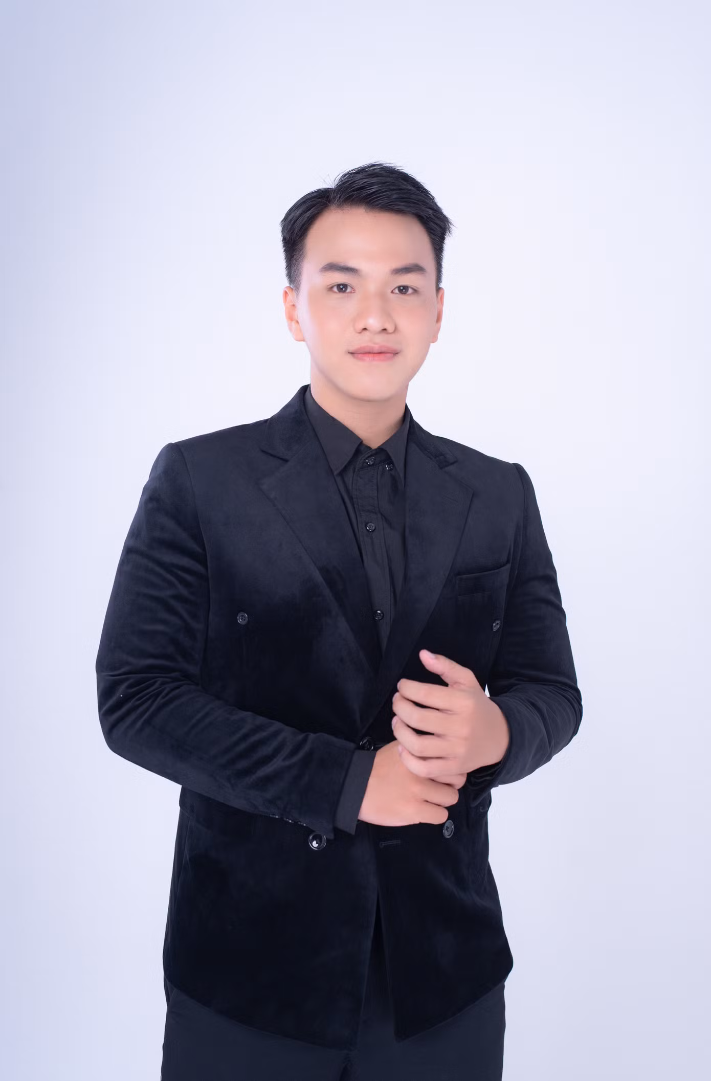Bắt đầu hành trình đam mê của bản thân ở giảng đường, trải qua những khó khăn về giọng nói, ngoại hình,... Thanh An đã có được những bài học, kinh nghiệm quý báu cho bản thân.