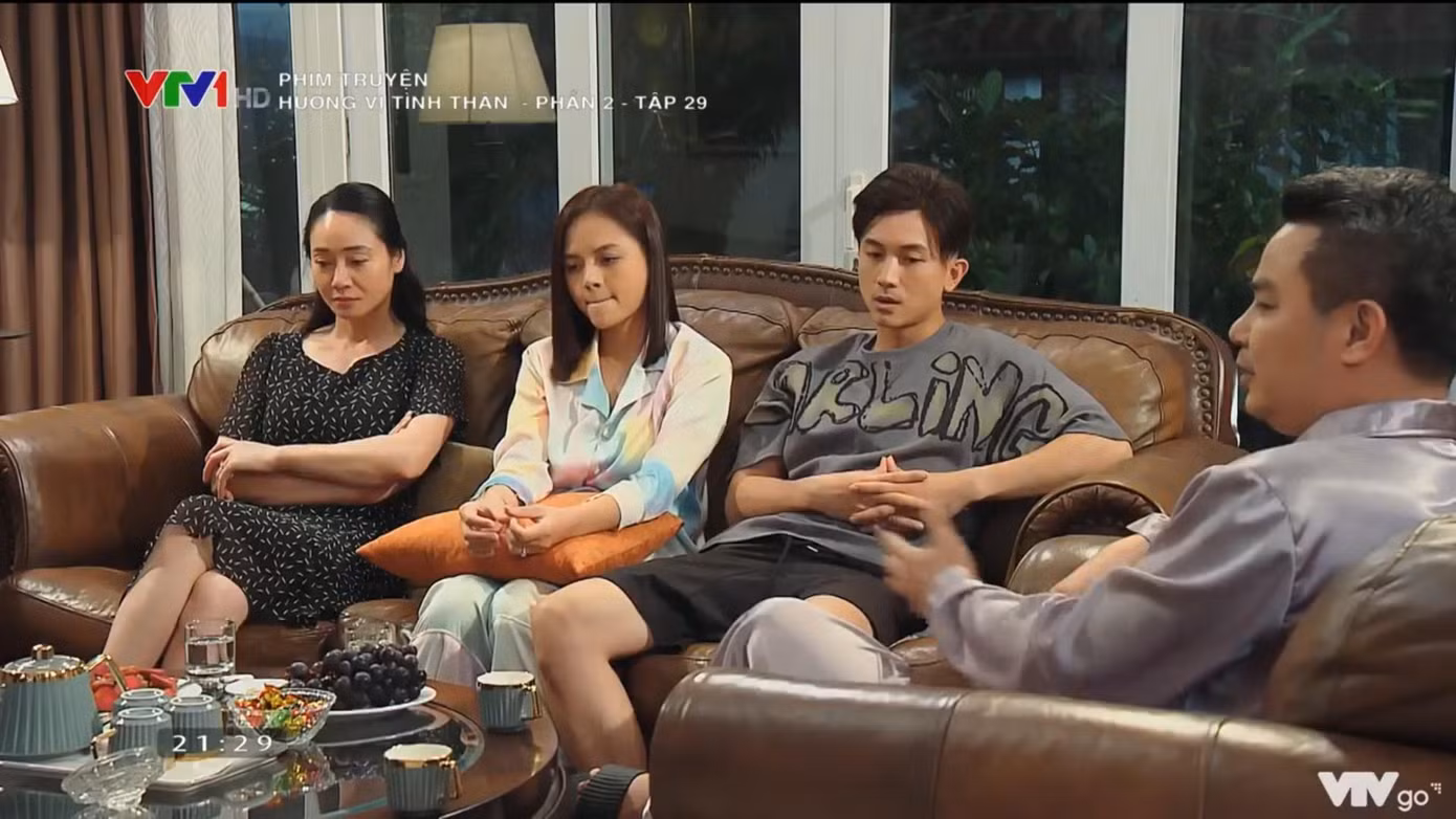 Thái độ rất khôn khéo của ông Khang trong cuộc họp gia đình
