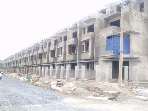 Việc mở van tín dụng, cho vay mua nhà đất, kể cả đầu cơ, được kỳ vọng sẽ giải cứu thị trường BĐS