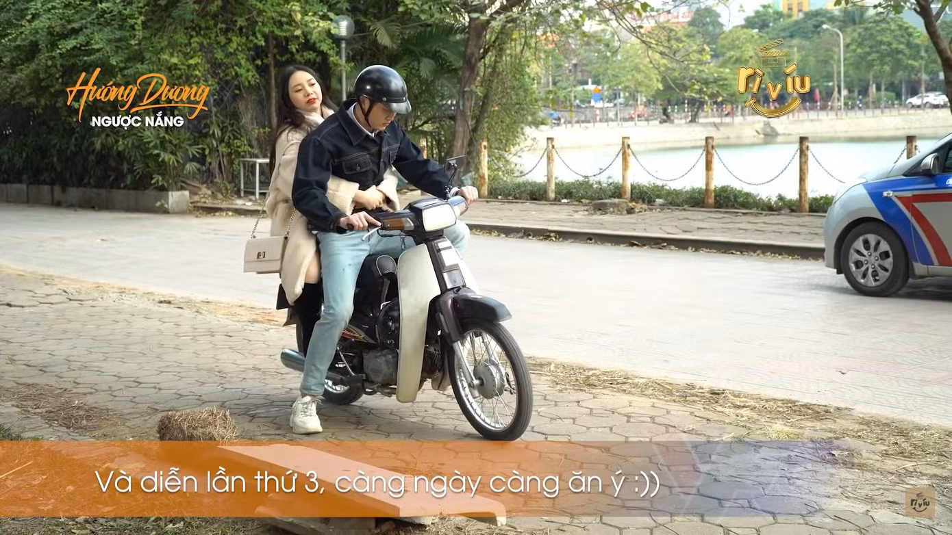 Ngọc ngày càng bám chặt lấy Trí