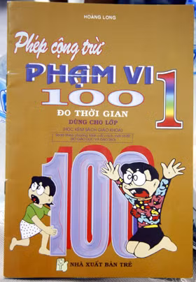 Mặc dù bìa 1 sách in rõ tên NXB Trẻ, nhưng sách này đã sử dụng giấy phép của một quyển khác. (Ảnh: L.Điền)