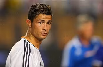 Trong mắt Ronaldo, hình ảnh Mourinho nhạt nhòa so với trước