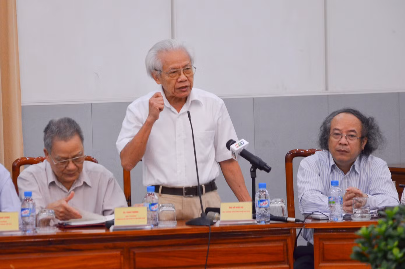 GS Hồ Ngọc Đại