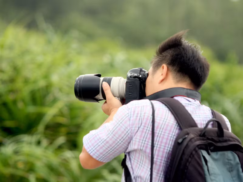 "Say" mình trước cảnh đẹp thiên nhiên.