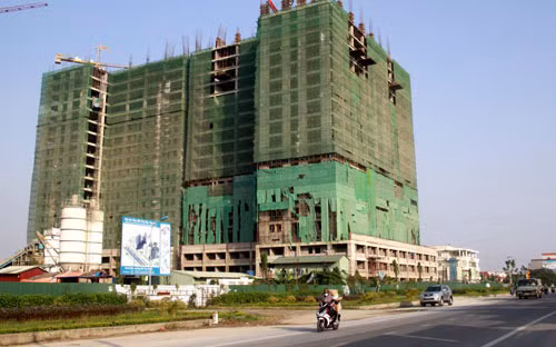 Mở bán từ cuối tháng 11-2012, dự án Phúc Thịnh Tower có giá bán từ 720 triệu đồng/căn đồng thời có đủ nội thất