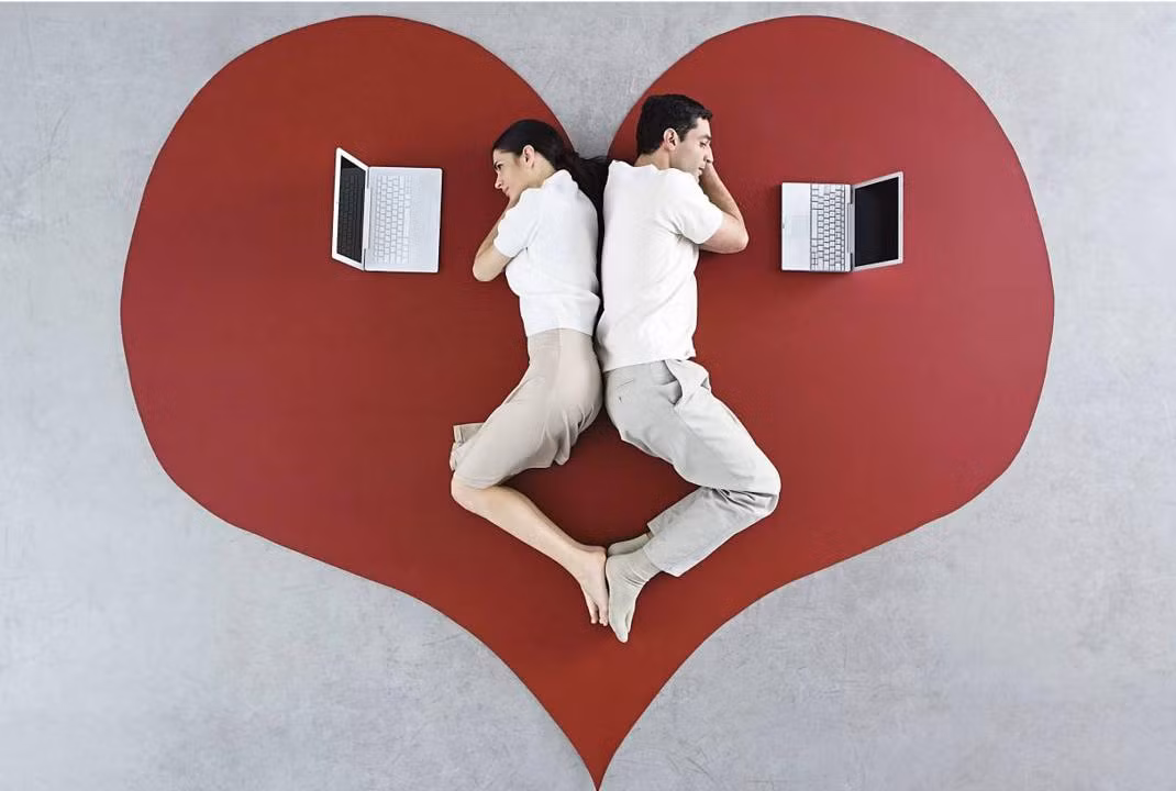Tình yêu chỉ có yêu mà không gặp bao giờ thì coi như không có linh hồn.