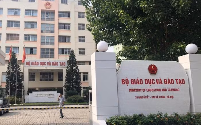 Bộ Giáo dục và Đào tạo giảm 3 đơn vị.
