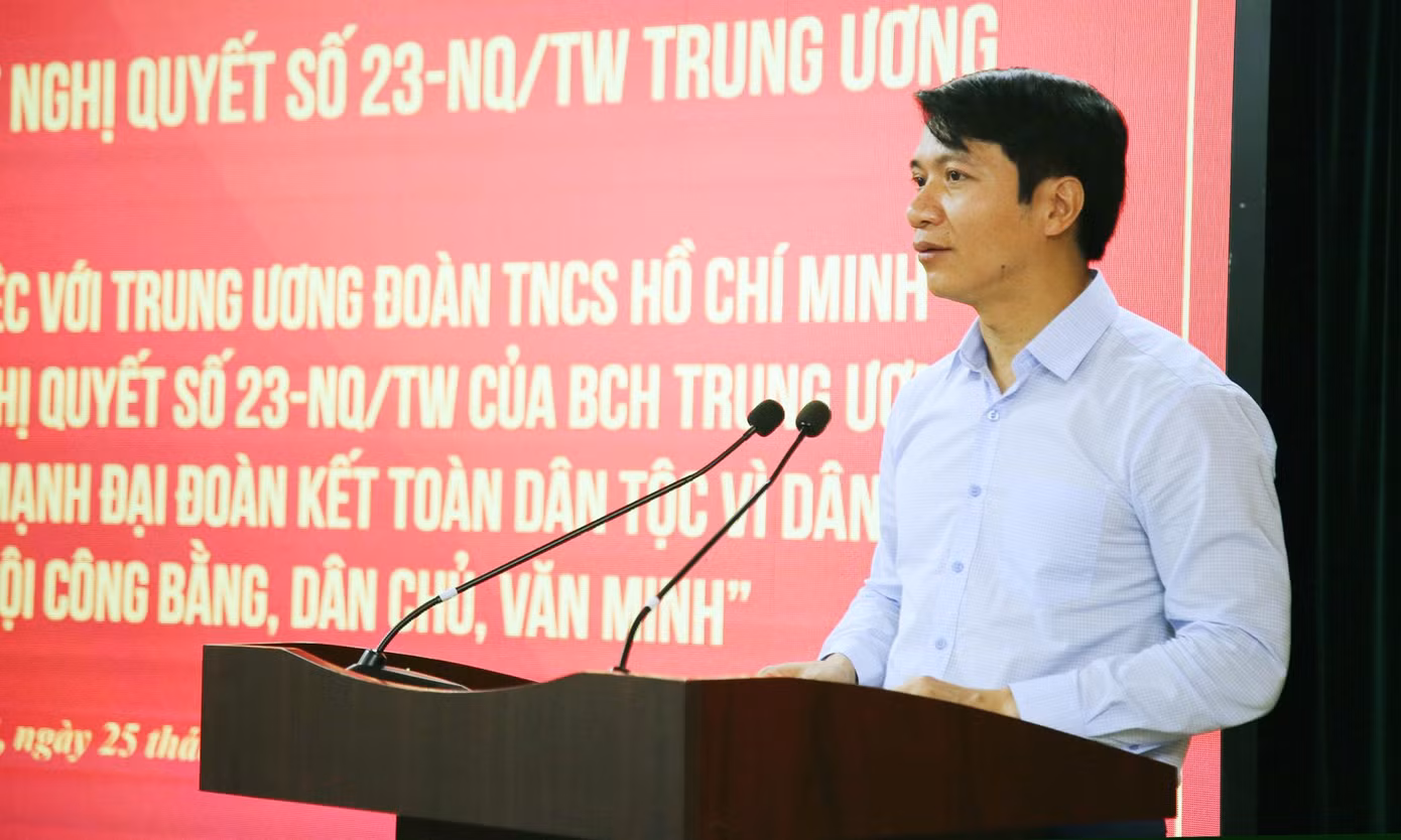 Anh Nguyễn Ngọc Lương thông tin kết quả Đoàn Thanh niên thực hiện Nghị quyết 23 Anh Nguyễn Ngọc Lương thông tin kết quả Đoàn Thanh niên thực hiện Nghị quyết 23