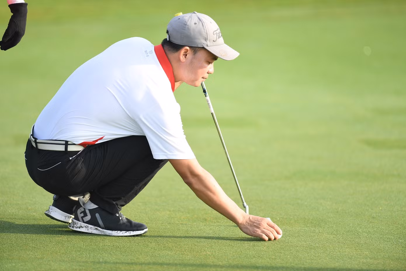 Golfer Nguyễn Đức Sơn dẫn đầu sau ngày thi đấu thứ nhất ảnh 34 Golfer Nguyễn Đức Sơn dẫn đầu sau ngày thi đấu thứ nhất ảnh 34