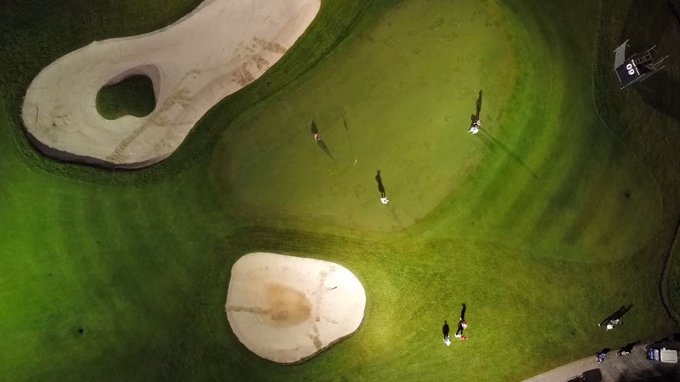 Đến 19h, flight cuối cùng hoàn thành ngày thi đấu thứ nhất Giải Vô địch Golf Quốc gia 2024, Cúp VinFast - Hải Phòng. Đến 19h, flight cuối cùng hoàn thành ngày thi đấu thứ nhất Giải Vô địch Golf Quốc gia 2024, Cúp VinFast - Hải Phòng.