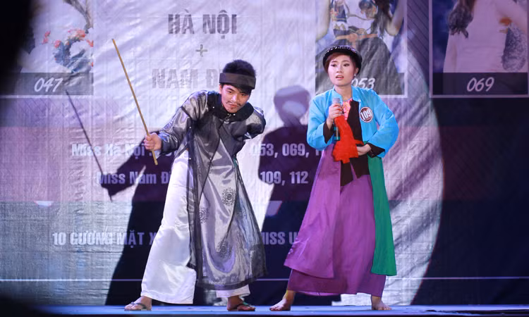 Gặp xã trưởng - mẹ đốp