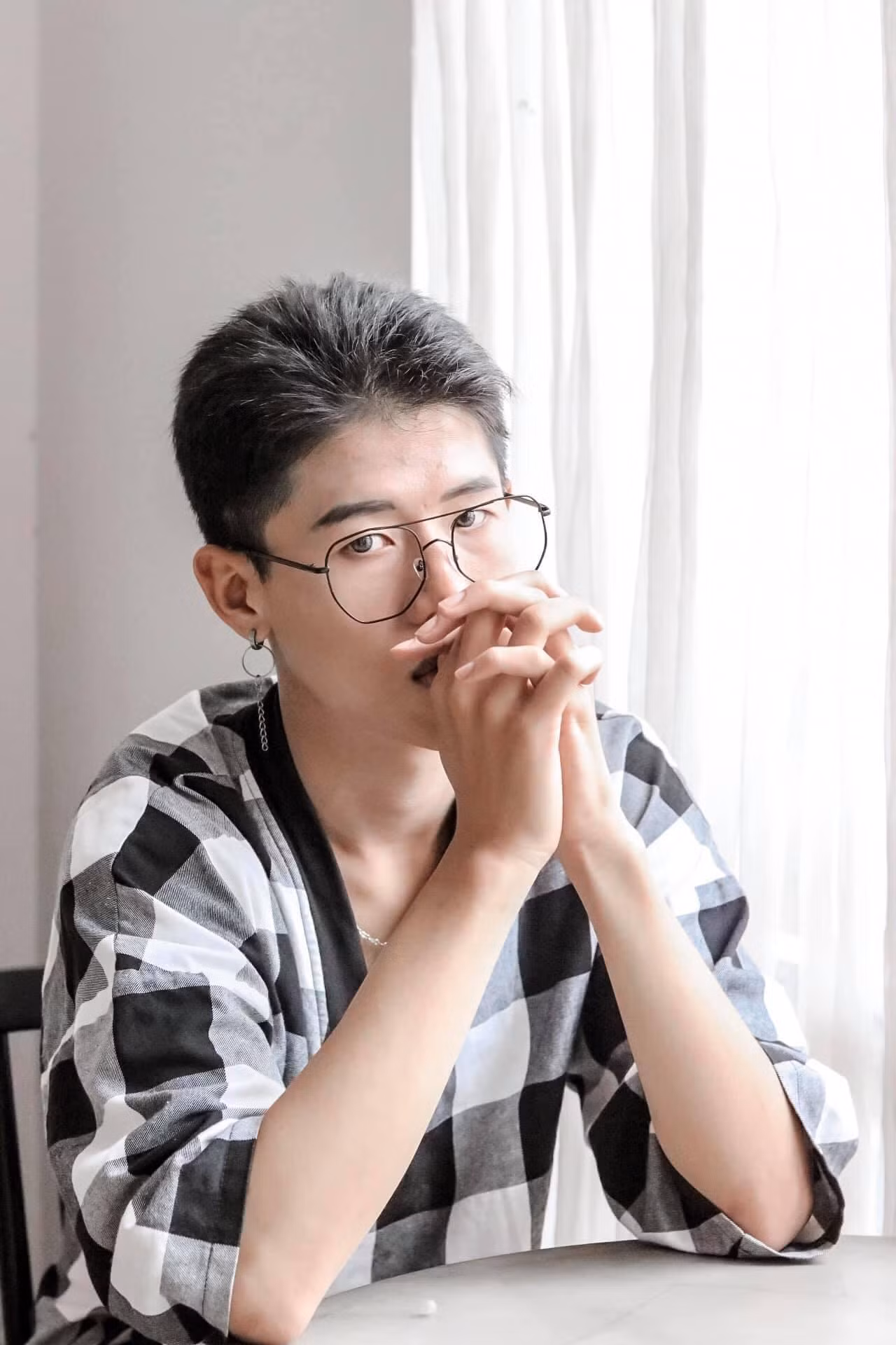 Gu ăn mặc thời thượng của Hứa Vương Kỳ được nhiều Gen Z lăng xê.