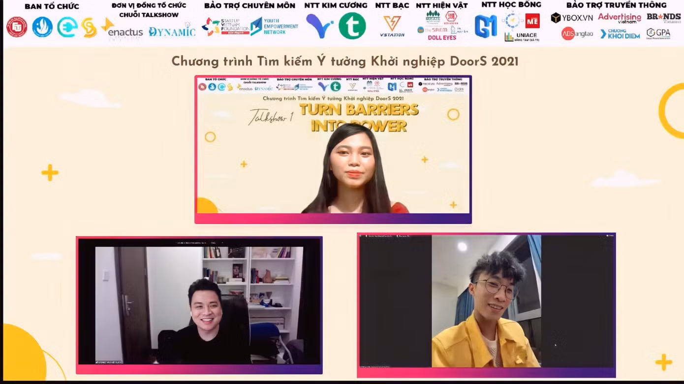 Hai diễn giả chia sẻ những kinh nghiệm khởi nghiệp với các bạn sinh viên trong suốt gần ba tiếng.