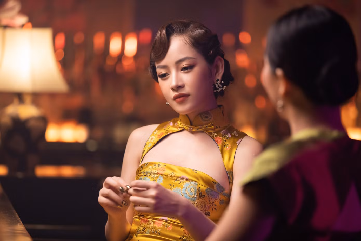 Chi Pu diện sườn xám, lần đầu kể về tình cũ “khắc cốt ghi tâm” ảnh 2
