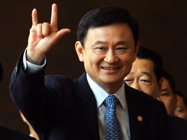 Thủ tướng bị lật đổ Thaksin Shinawatra ngày còn đương chức sang thăm Nhật Bản. Ảnh: Từ Internet