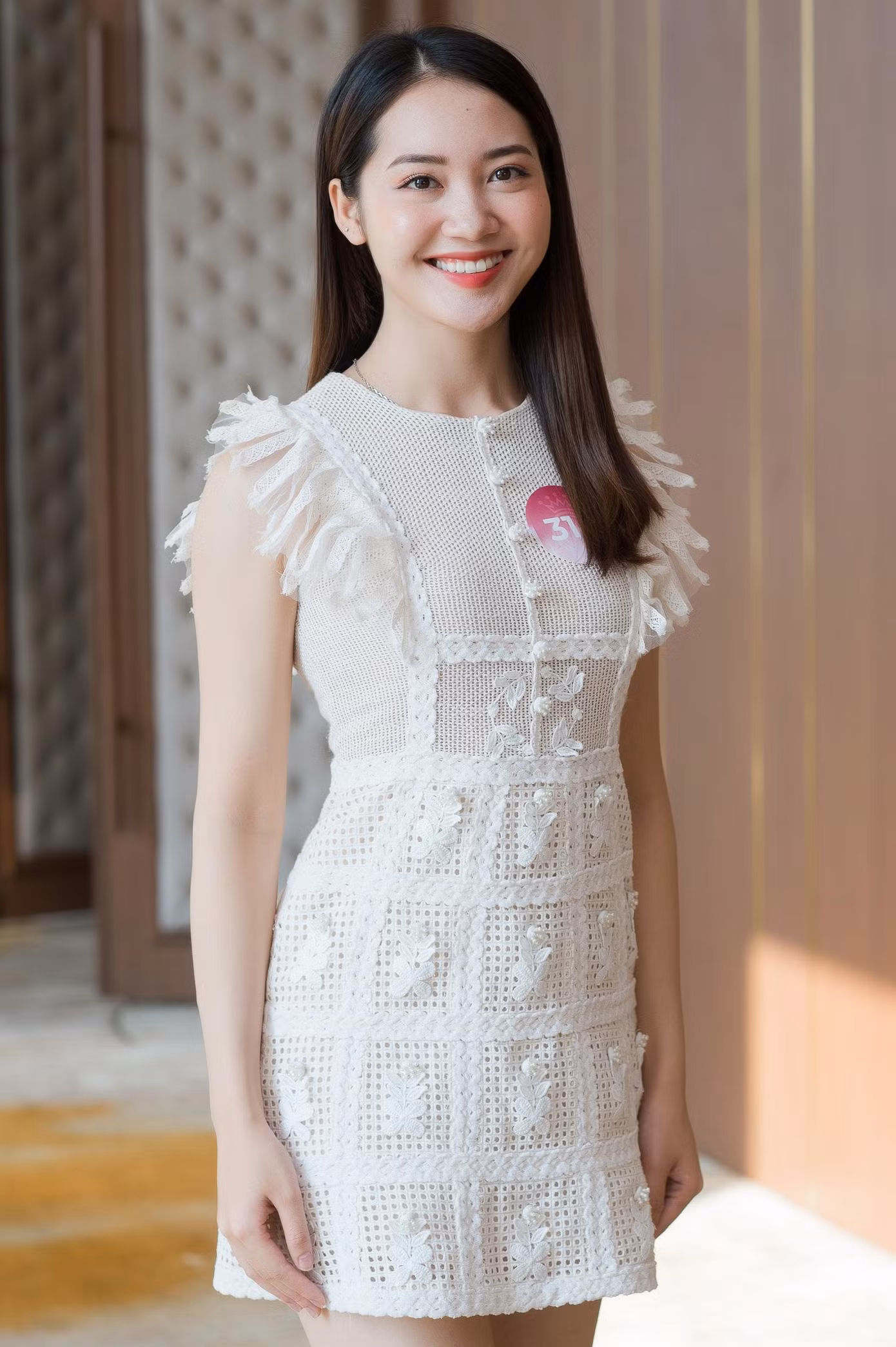 Thí sinh Vũ Phương Thảo (sinh năm 2000, SBD 314) từng giành ngôi vị cao nhất cuộc thi Người đẹp xứ Tuyên. Với những gì được rèn luyện ở người đẹp xứ Tuyên, Phương Thảo khẳng định cô đủ tự tin để ứng thí tại Hoa hậu Việt Nam 2022. Người đẹp xứ Tuyên ấn tượng với vòng phỏng vấn kín vì sự thoải mái, không như những gì cô tưởng tượng. Hiện, Phương Thảo đã tốt nghiệp khoa tiếng Trung, Đại học Mở.