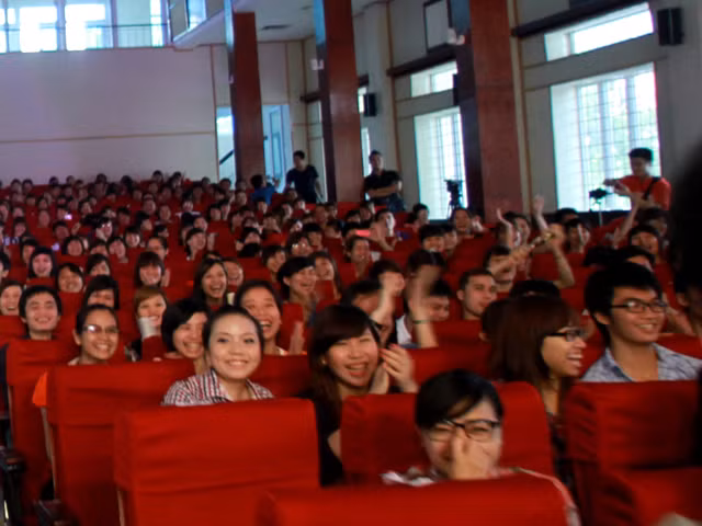 Khán giả dành nhiều cảm tình cho tiết mục của Thùy Chi