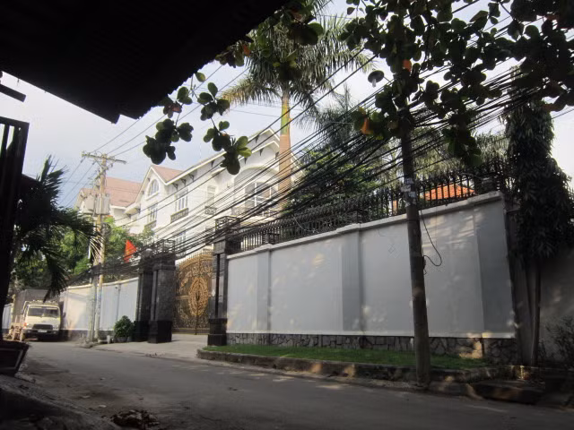 Biệt thự khủng nhà ông Đặng Văn Thành ở TP HCM