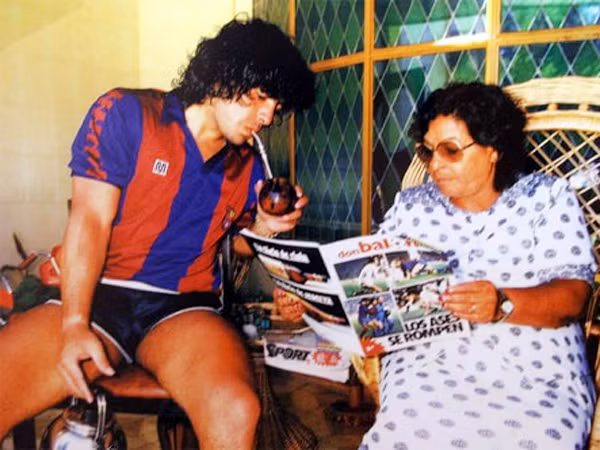 Maradona từng có thời gian phải đi cai nghiện ma túy