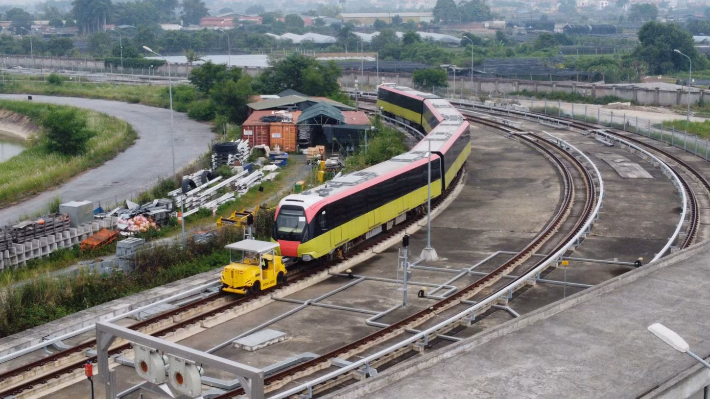 Nhiều dự án, công trình chậm tiến độ gây bức xúc cho người dân. Dự án đường sắt Nhổn - Ga Hà Nội chậm thêm 5 năm. Ảnh: Mạnh Thắng Nhiều dự án, công trình chậm tiến độ gây bức xúc cho người dân. Dự án đường sắt Nhổn - Ga Hà Nội chậm thêm 5 năm. Ảnh: Mạnh Thắng