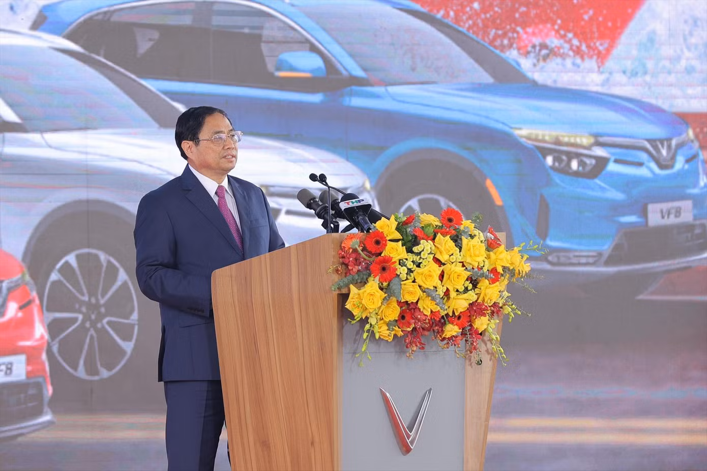 Thủ tướng Phạm Minh Chính phát biểu tại Lễ xuất khẩu ôtô điện mang thương hiệu Việt Nam sang thị trường Mỹ Thủ tướng Phạm Minh Chính phát biểu tại Lễ xuất khẩu ôtô điện mang thương hiệu Việt Nam sang thị trường Mỹ