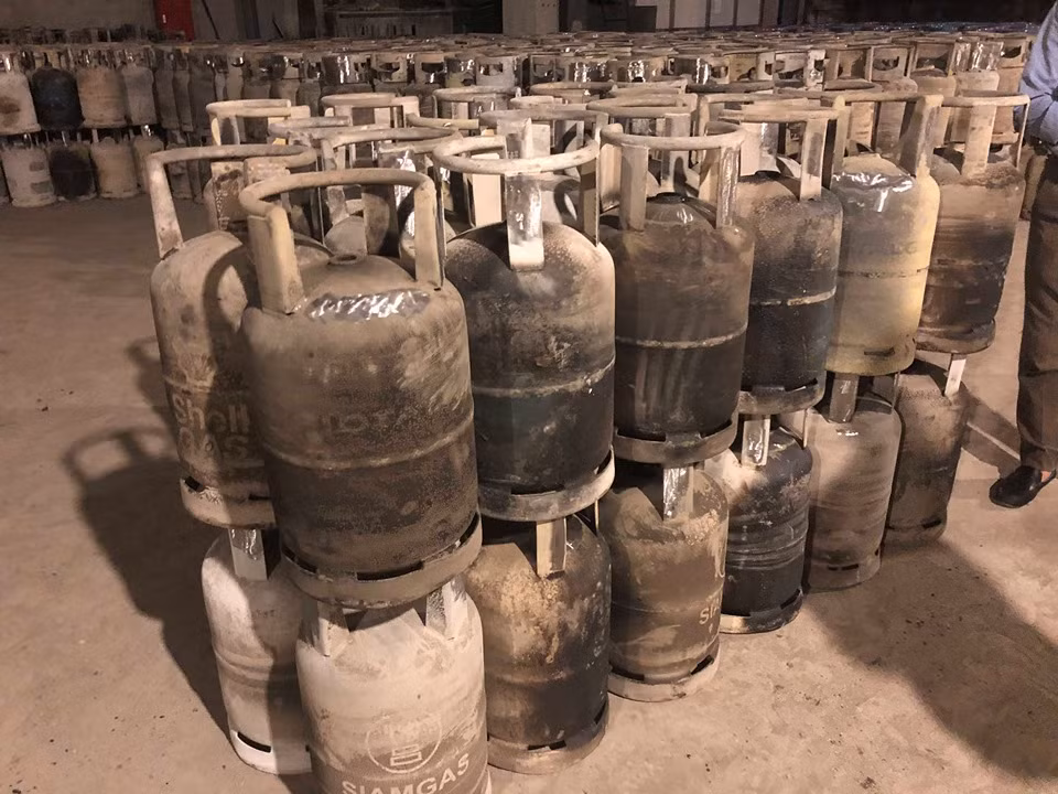 Một công ty có dấu hiệu chiếm giữ, sửa chữa bình gas trái phép ảnh 1