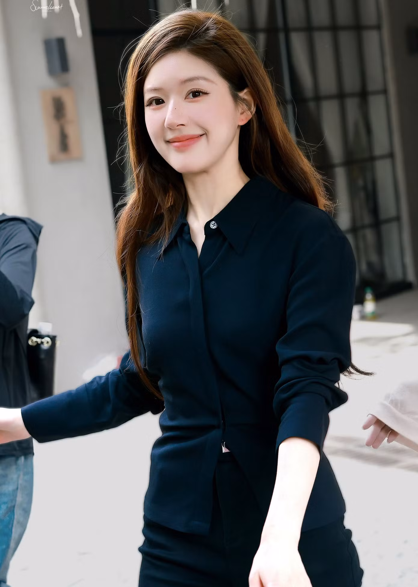 Các nhà đầu tư và phát hành phim đánh giá Triệu Lộ Tư là ngôi sao tiềm năng nhất trong dàn sao trẻ. Cô rất có duyên với khán giả, khiến người xem bao dung và muốn dõi theo câu chuyện của cô. Bên cạnh đó, Triệu Lộ Tư còn được Tencent Video, đơn vị sản xuất phim danh tiếng tại Trung Quốc ưu ái trao cho đóng nữ chính nhiều dự án lớn. Ngoài Hãy để tôi tỏa sáng, Triệu Lộ Tư còn đóng phim Rèm ngọc màn châu đóng cùng Lưu Vũ Ninh cũng hứa hẹn gây sốt khi ra mắt. Các nhà đầu tư và phát hành phim đánh giá Triệu Lộ Tư là ngôi sao tiềm năng nhất trong dàn sao trẻ. Cô rất có duyên với khán giả, khiến người xem bao dung và muốn dõi theo câu chuyện của cô. Bên cạnh đó, Triệu Lộ Tư còn được Tencent Video, đơn vị sản xuất phim danh tiếng tại Trung Quốc ưu ái trao cho đóng nữ chính nhiều dự án lớn. Ngoài Hãy để tôi tỏa sáng, Triệu Lộ Tư còn đóng phim Rèm ngọc màn châu đóng cùng Lưu Vũ Ninh cũng hứa hẹn gây sốt khi ra mắt.