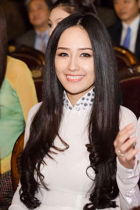 Hoa hậu Mai Phương Thúy