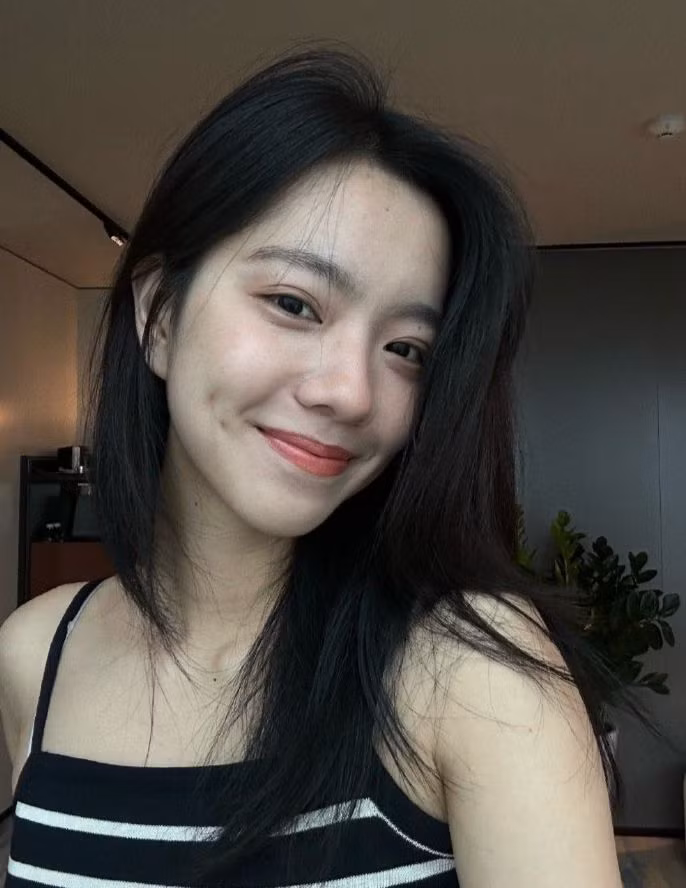 Không ít khán giả ngạc nhiên khi Trang Đạt Phi có được vai diễn điện ảnh lớn của đạo diễn Từ Khắc, bởi cô là diễn viên không mấy tiếng tăm cả về thực lực, tài nguyên lẫn nhan sắc. Tờ Sohu cho rằng diễn viên do Từ Khắc chọn ắt hẳn phải có năng lực diễn xuất, Trang Đạt Phi có sự nhất quán cao độ giữa khí chất của diễn viên và nhân vật. Không ít khán giả ngạc nhiên khi Trang Đạt Phi có được vai diễn điện ảnh lớn của đạo diễn Từ Khắc, bởi cô là diễn viên không mấy tiếng tăm cả về thực lực, tài nguyên lẫn nhan sắc. Tờ Sohu cho rằng diễn viên do Từ Khắc chọn ắt hẳn phải có năng lực diễn xuất, Trang Đạt Phi có sự nhất quán cao độ giữa khí chất của diễn viên và nhân vật.