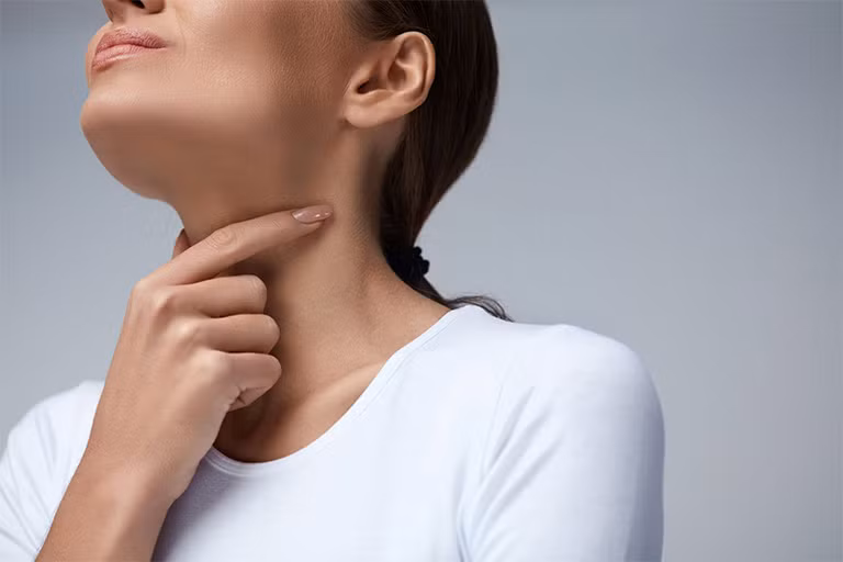 Nuốt nghẹn là triệu chứng thường gặp nhất, xuất hiện ở 95% trường hợp ung thư thực quản. Ảnh minh họa: Internet