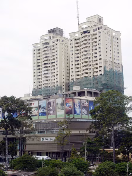 Kinh tế khó khăn nên nhà đầu tư nước ngoài chưa mặn mà với bất động sản