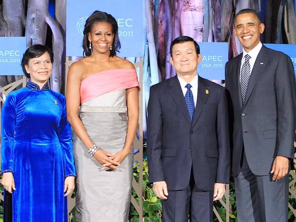 Tổng thống Mỹ Barack Obama và Phu nhân đón Chủ tịch nước Trương Tấn Sang và Phu nhân Ảnh: TTXVN